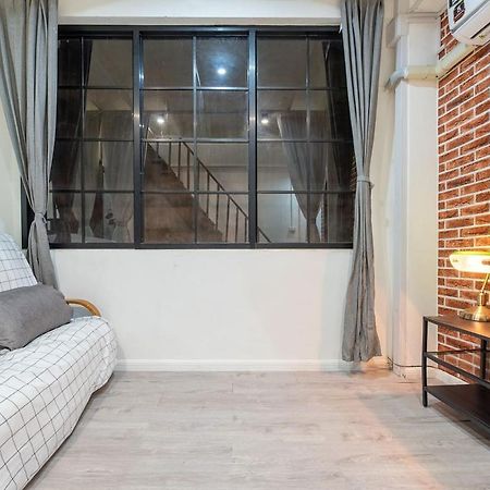 Mein Haus B @Bangpo Bangkok Exteriör bild