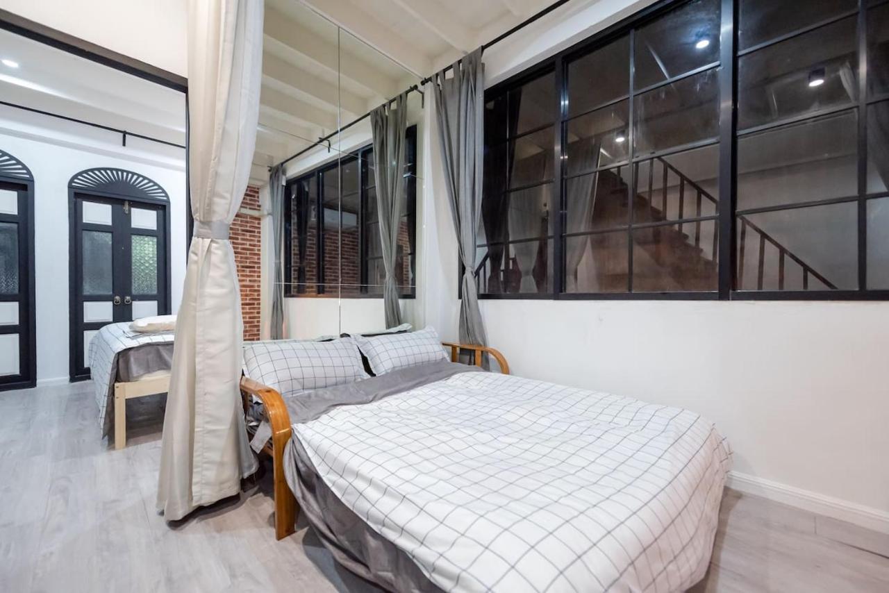Mein Haus B @Bangpo Bangkok Exteriör bild